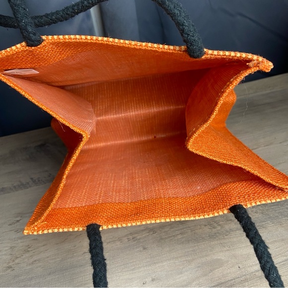 Halloween-themed burlap bag,  "BOO" Bag, Orange, Black‎ - Picture 7 of 10